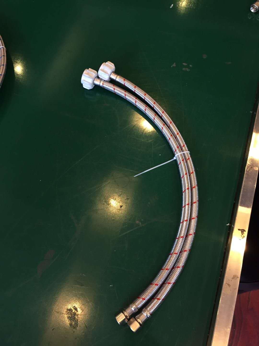 flexible pipes for toilet